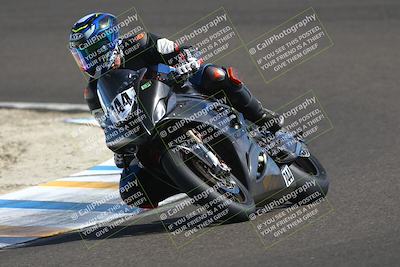 media/Oct-12-2025-CRA (Sun) [[e621380112]]/Races/Race 8/